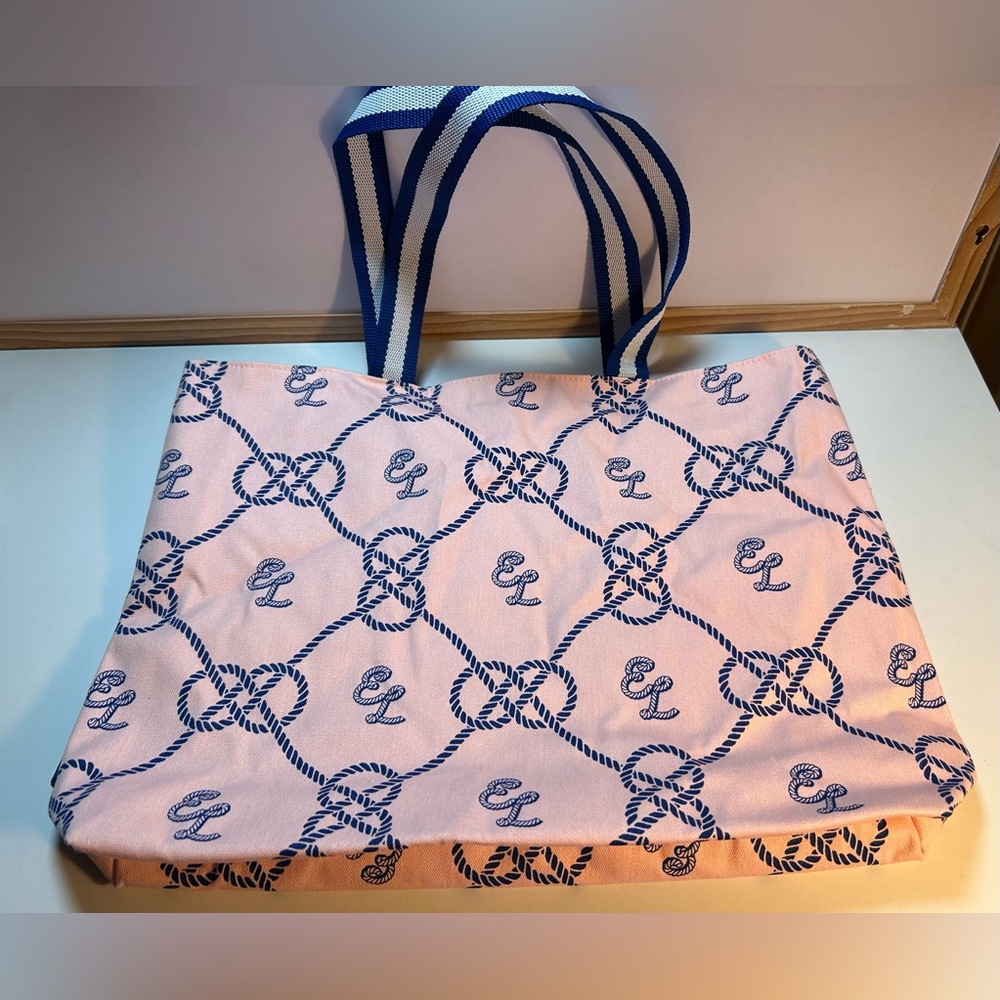 NWOT Estee Lauder Pink Tote with Blue Western Rope Design